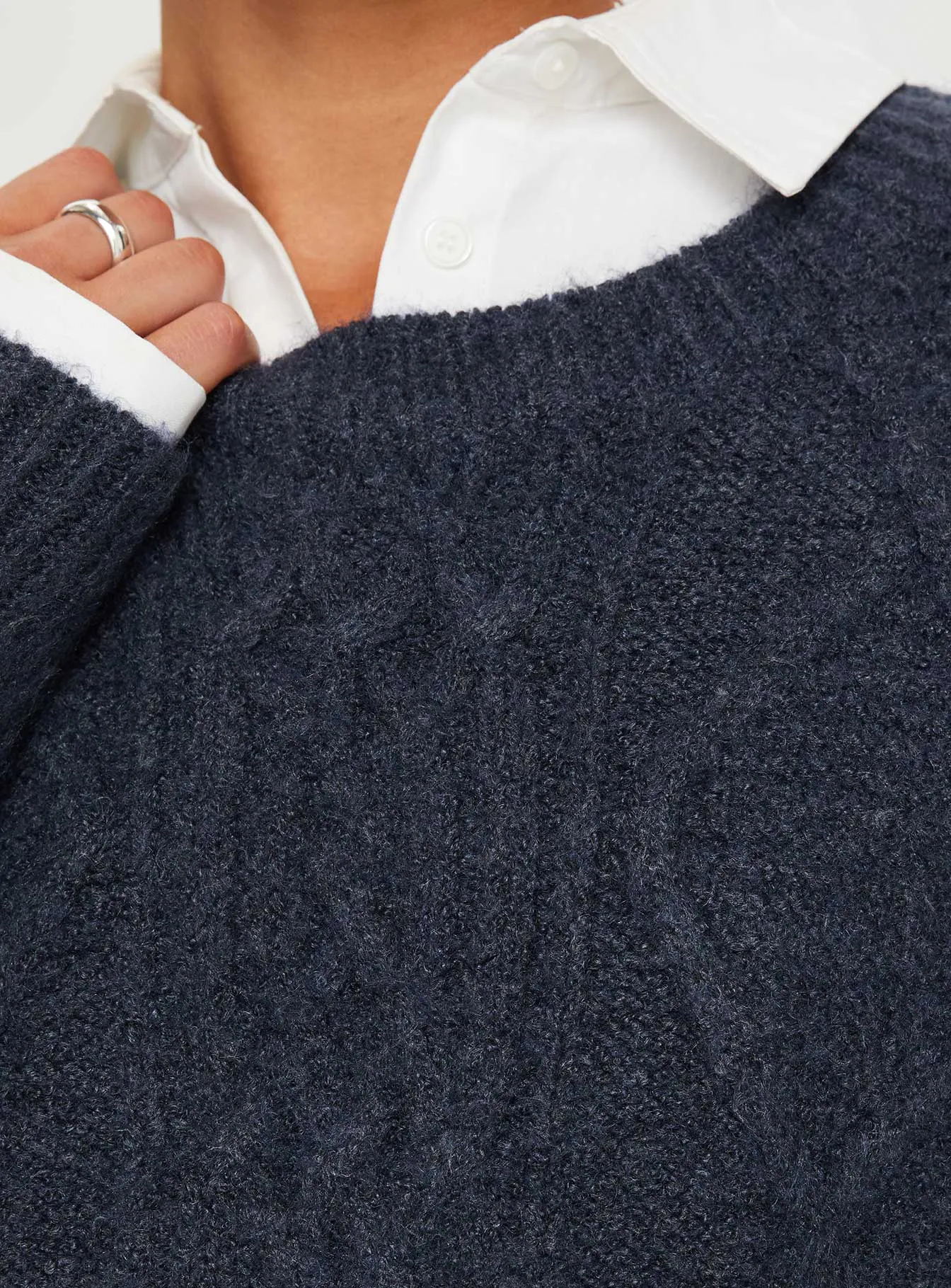 Canlish Cable Knit Sweater Navy