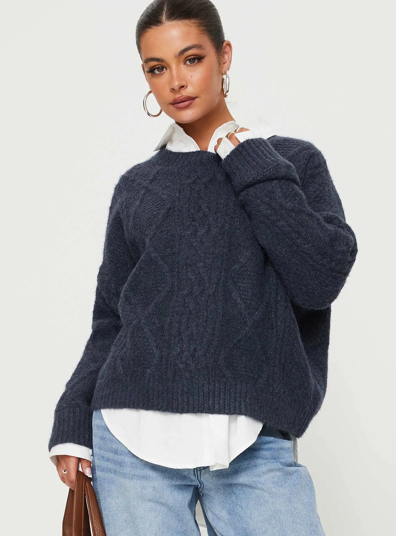 Canlish Cable Knit Sweater Navy