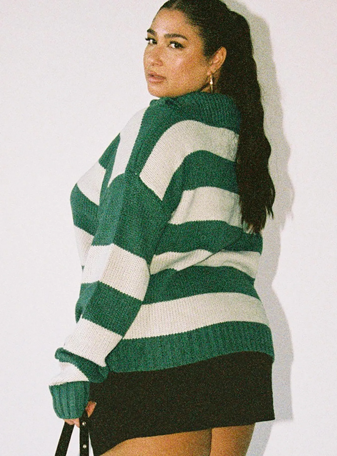 Hampton Sweater Green Curve