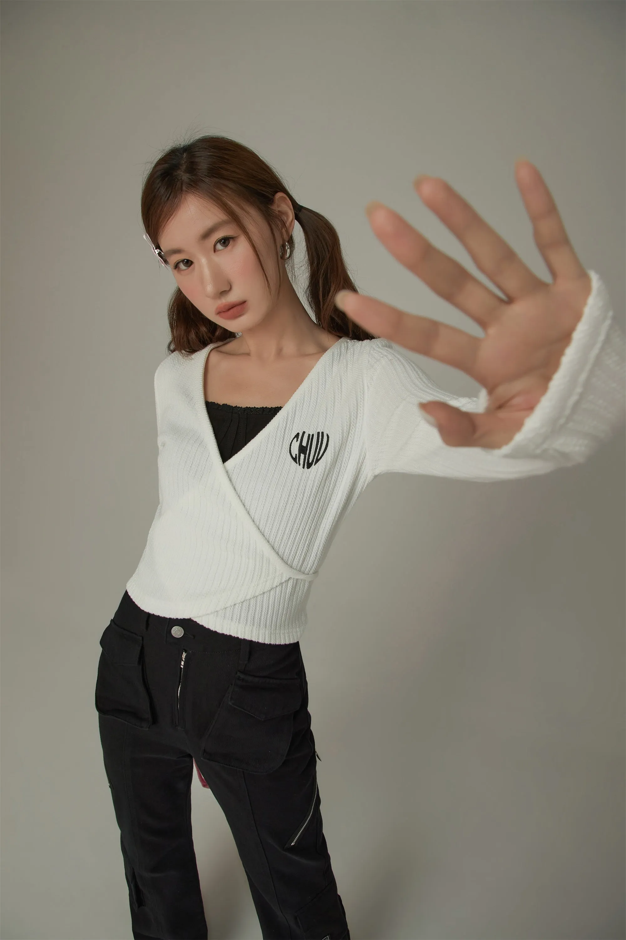 Heart Chuu Wrap Long Sleeves Cardigan