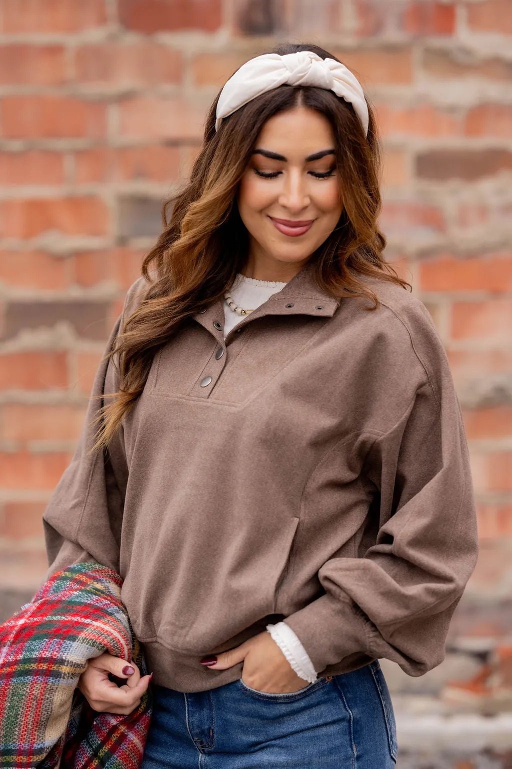 Relaxed Sleeve Pullover