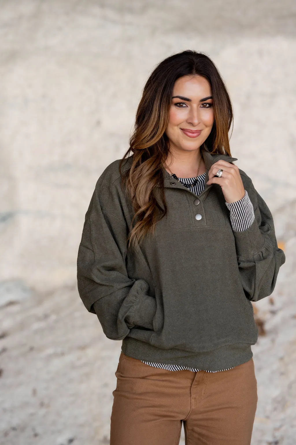 Relaxed Sleeve Pullover