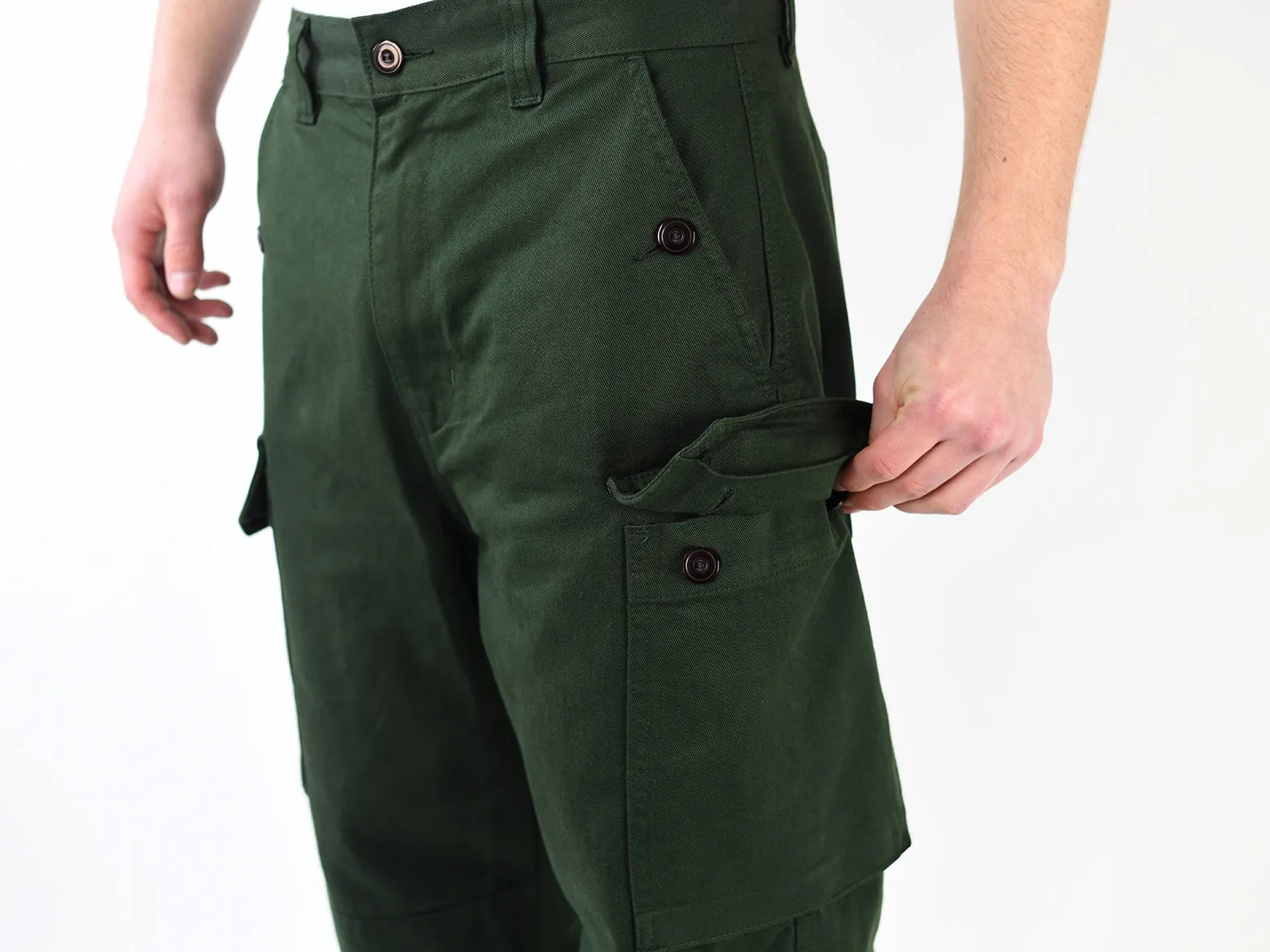 RÉSERVE PANT. RELAXED. ARMY GREEN