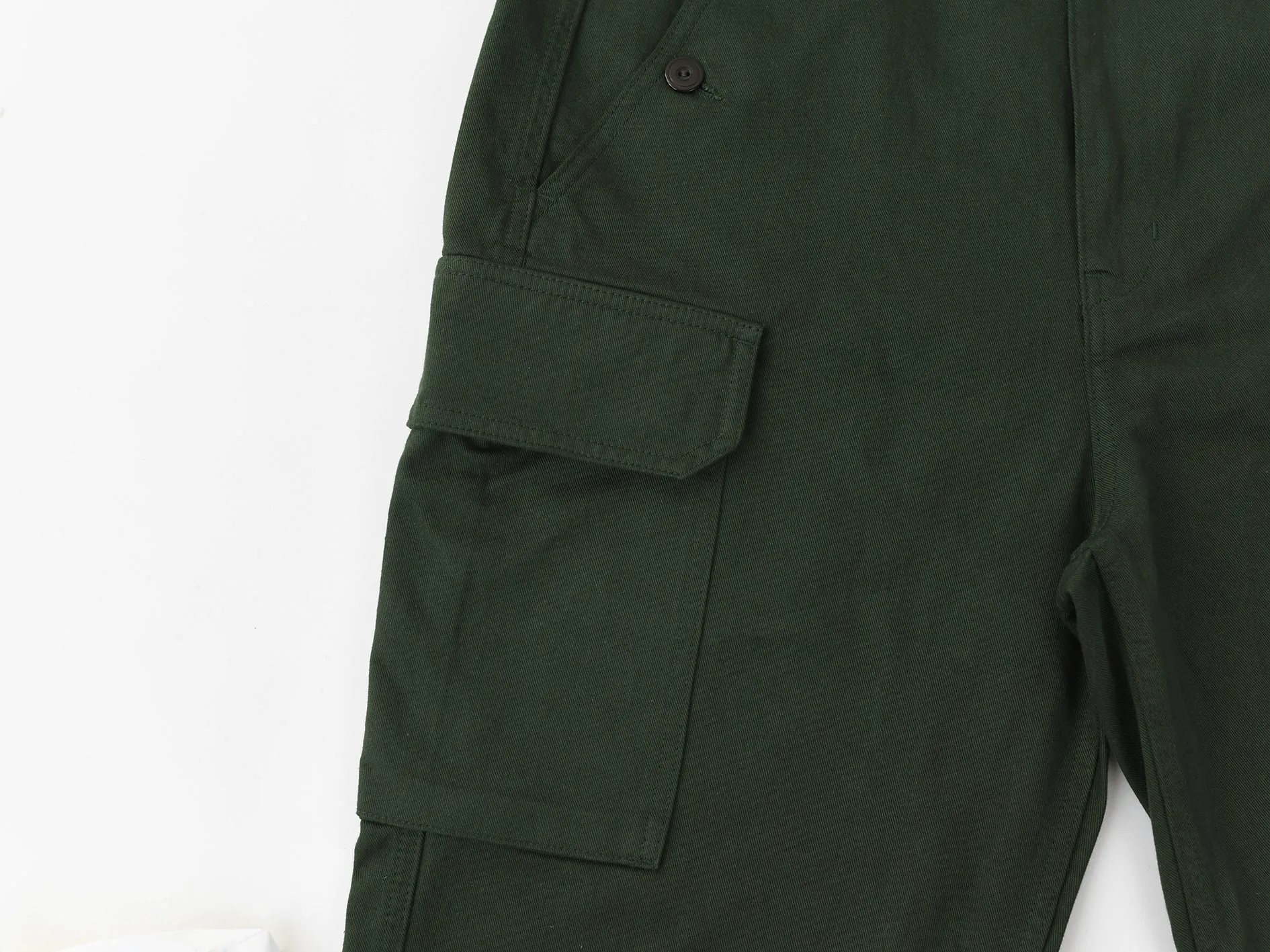 RÉSERVE PANT. RELAXED. ARMY GREEN