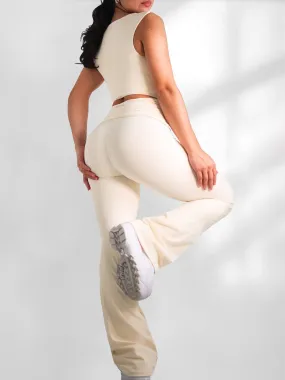 Studio Flex Flare Leggings (Sweet Cream)